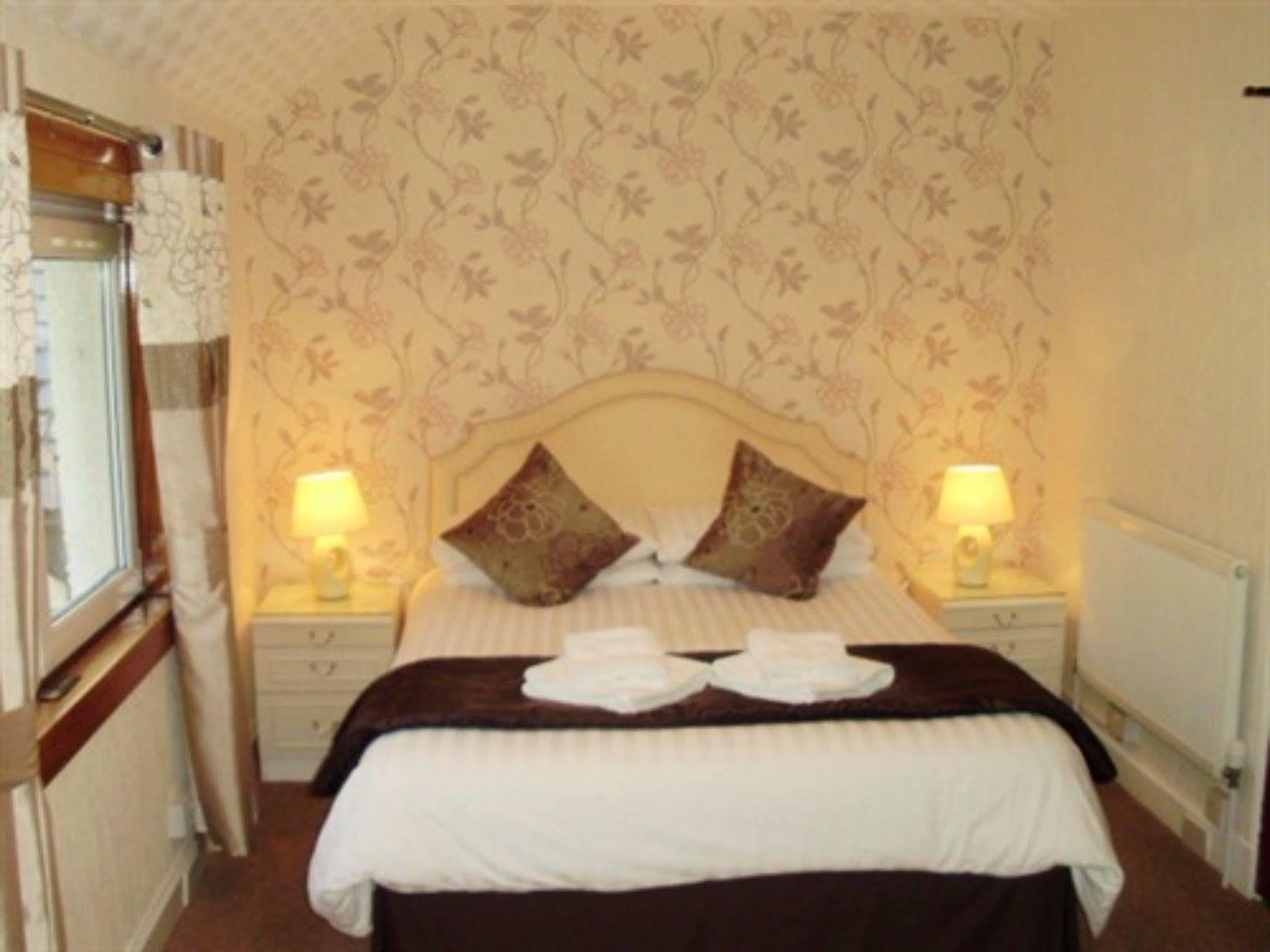 Carrmoor Guest House Carrbridge Exterior foto